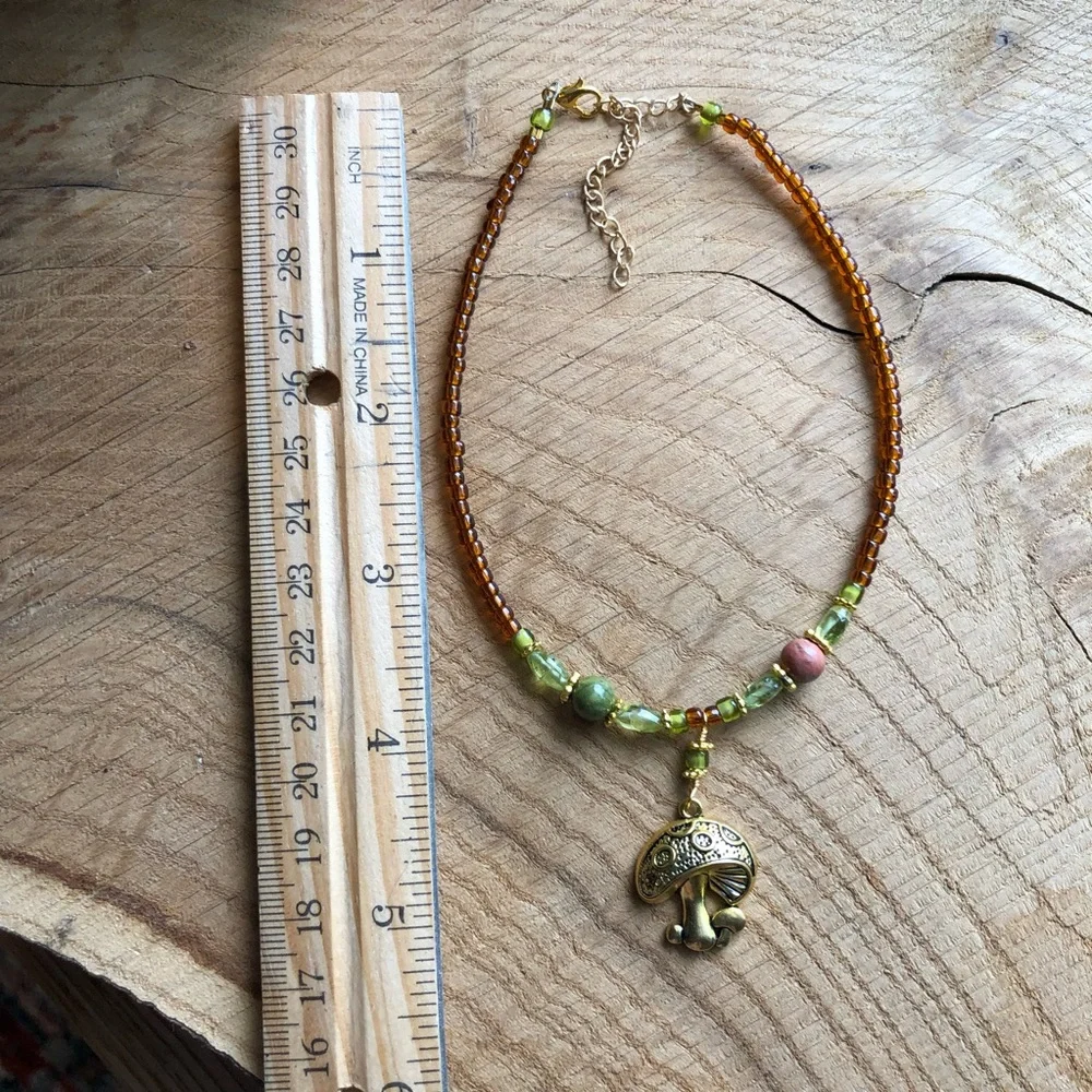 Mushroom Anklet‎ Handmade Beaded Unakite Green Peridot Gold Toned Ankle Bracelet